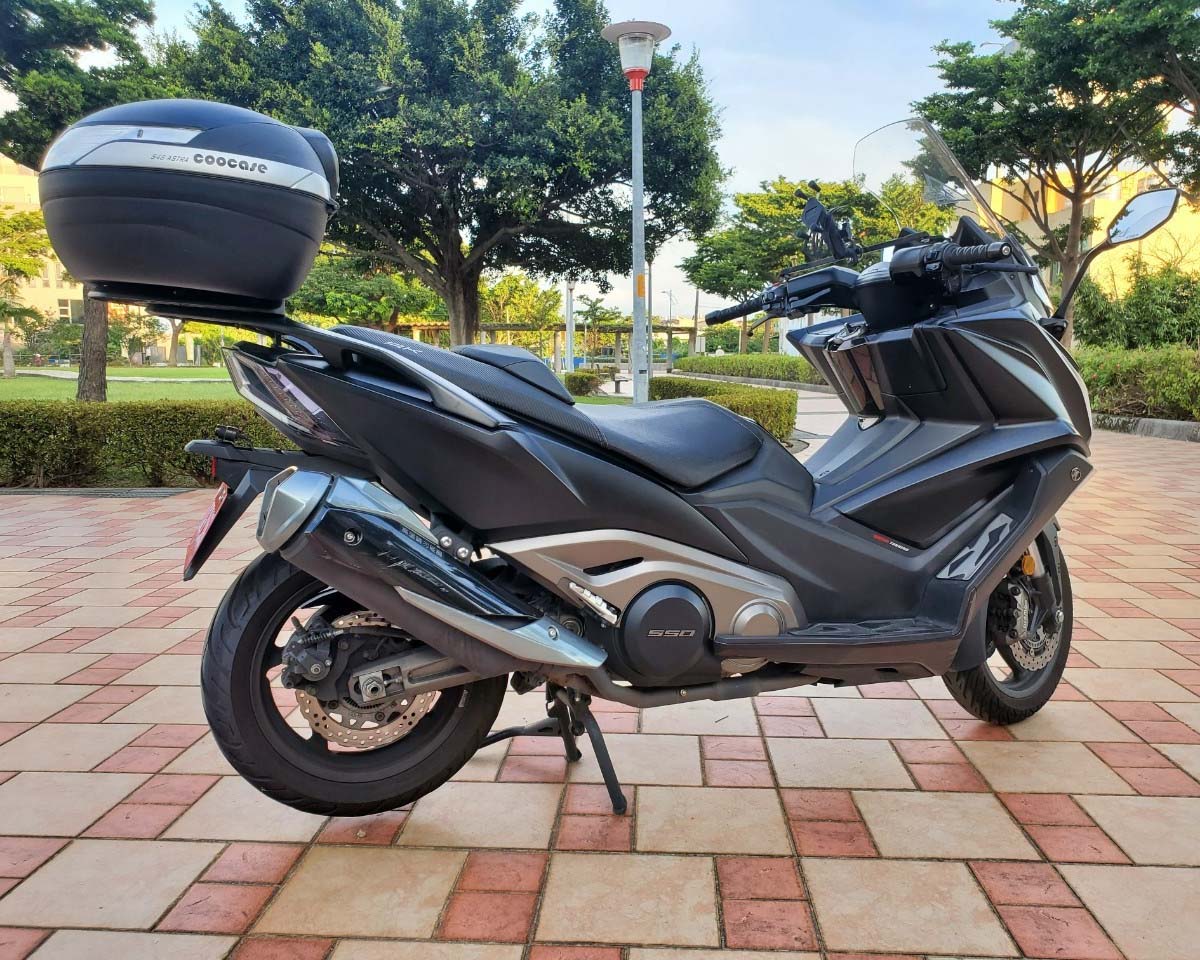 光陽KYMCO 17年 AK550 ABS 紅牌大羊